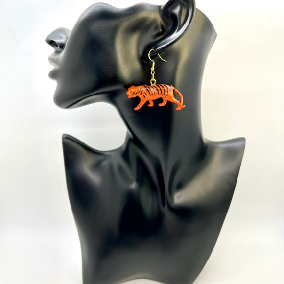 Tiger Earrings - Animal Earrings - Zoo Earrings - Teacher Earrings - Picture 8 of 9